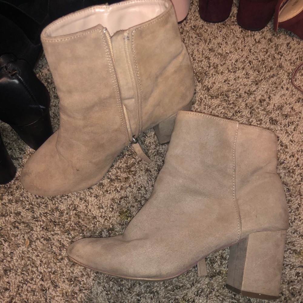 Booties - Picture 4 of 4